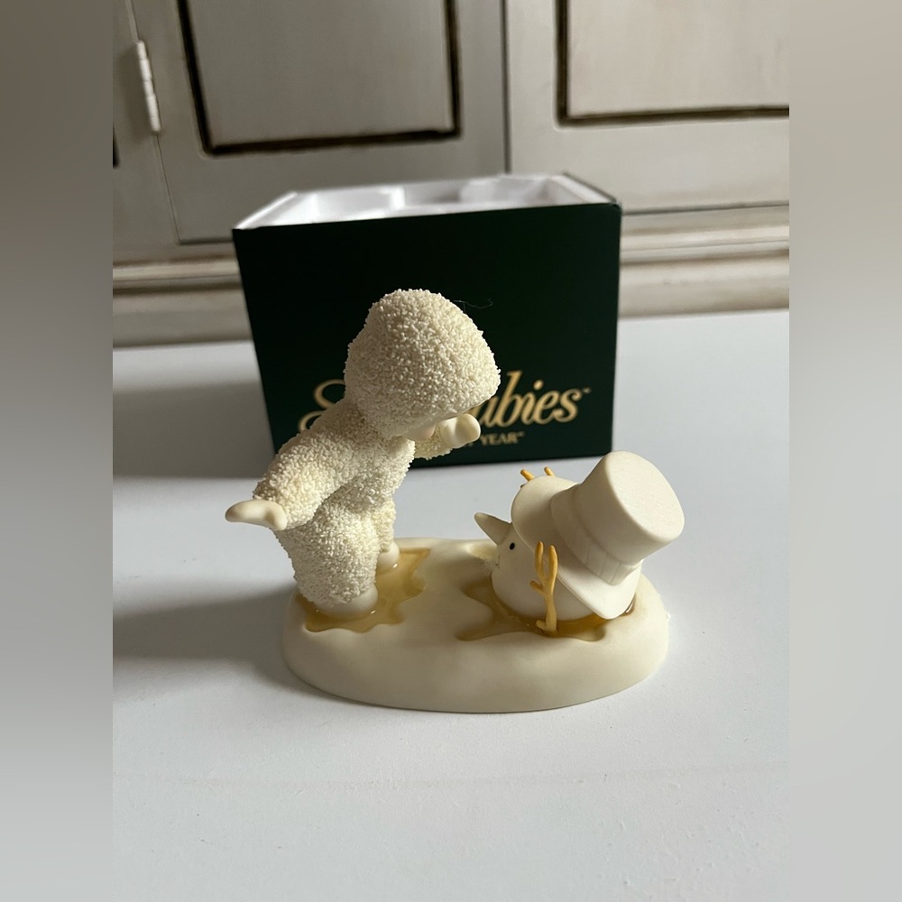 Vintage Dept 56 Snowbabies "See You Next Year" 2002 Snowman melting with box